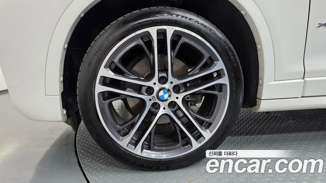 BMW X4 xDrive20d M Sport — пробег 76 060 км — фото 5 из 5