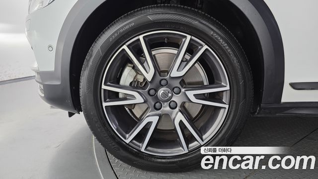 Volvo V90 из Кореи Encar
