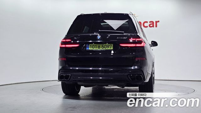 BMW X7 xDrive 40i M Sport 7STR — пробег 36 531 км — фото 4 из 5