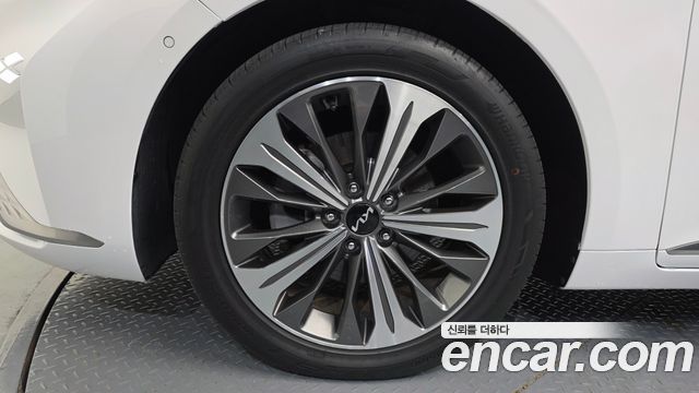 Kia K8 из Кореи Encar