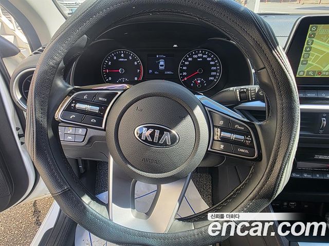 Kia K3 из Кореи Encar