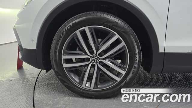 Volkswagen Tiguan из Кореи Encar