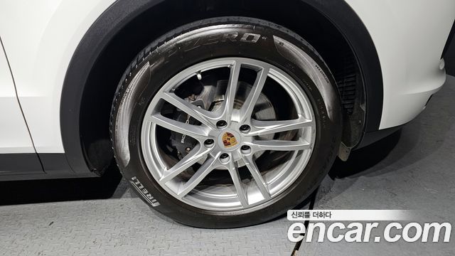 Porsche Cayenne 3.0 — пробег 39 758 км — фото 5 из 5