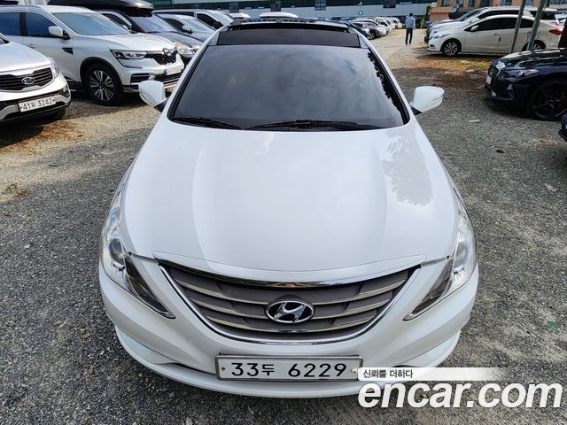 Hyundai Sonata LPi Top — пробег 202 538 км — фото 2 из 5