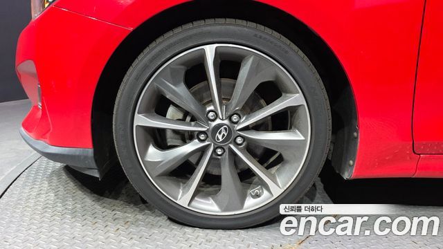Hyundai Veloster из Кореи Encar