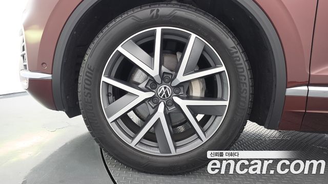 Volkswagen Touareg из Кореи Encar