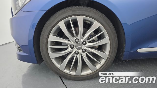 Hyundai Genesis из Кореи Encar