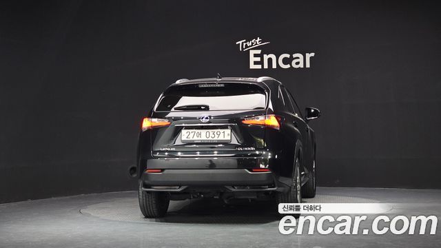 Lexus NX из Кореи Encar