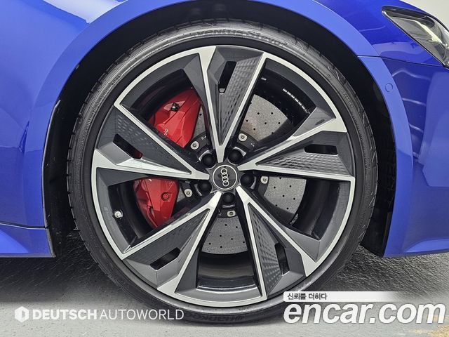 Audi RS7 4.0 TFSI Quattro — пробег 47 990 км — фото 5 из 5