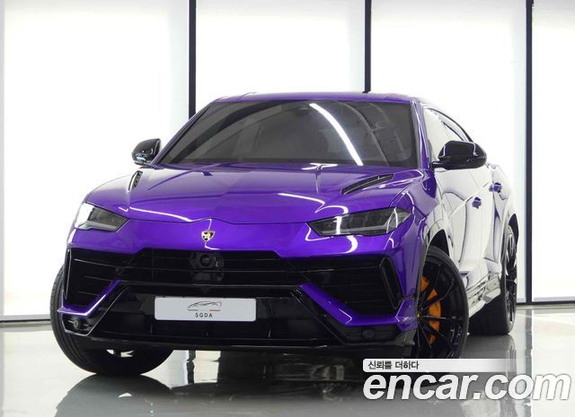 Lamborghini Urus 4.0 V8 S — пробег 4 710 км — фото 2 из 5