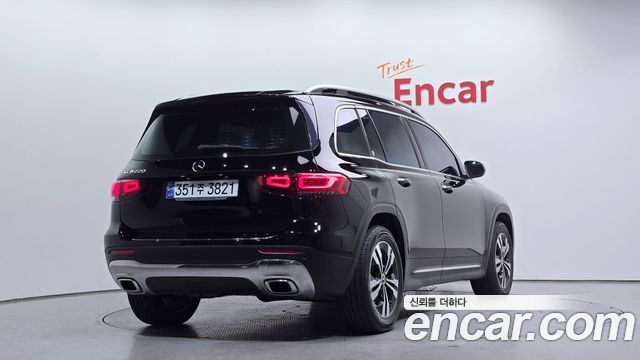 Mercedes-Benz GLB-Class из Кореи Encar