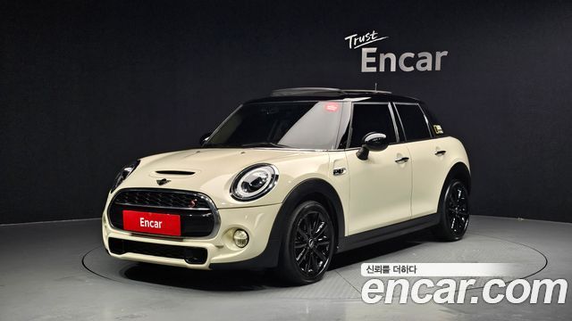 Mini Cooper из Кореи Encar