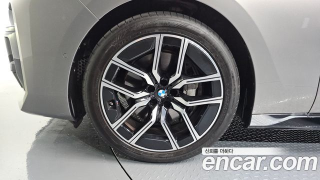BMW 7-Series из Кореи Encar