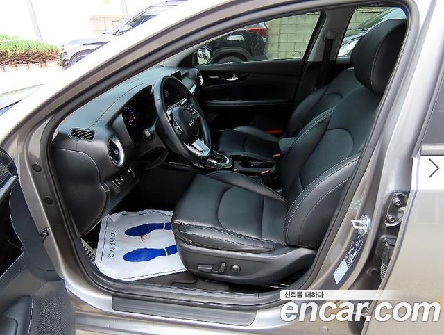 Kia K3 из Кореи Encar
