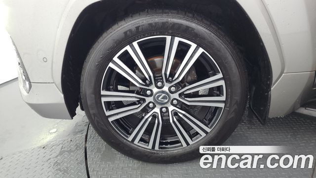 Lexus LX из Кореи Encar