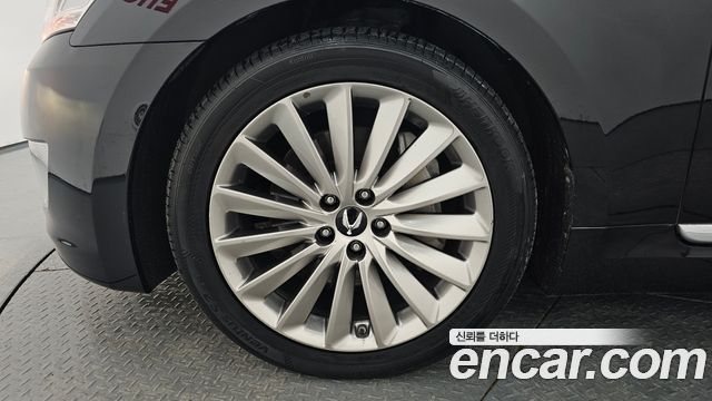 Hyundai Equus из Кореи Encar