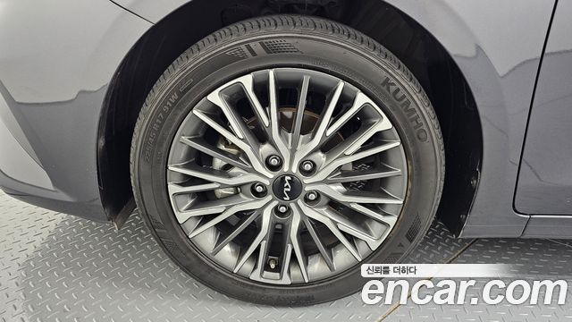 Kia K3 из Кореи Encar