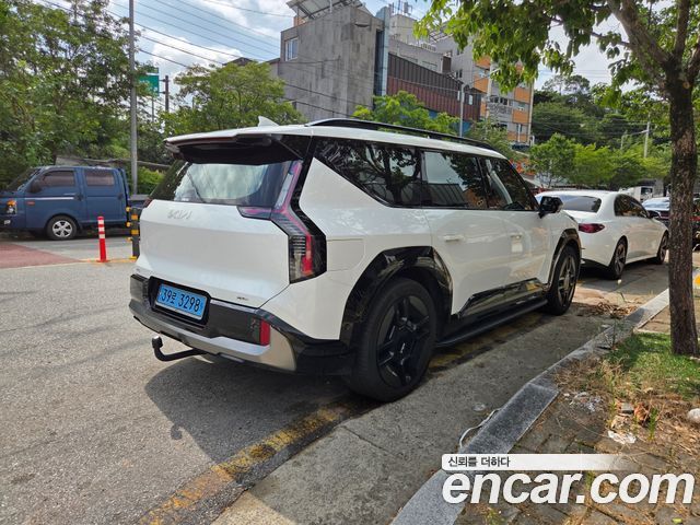 Kia EV9 из Кореи Encar