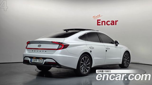 Hyundai Sonata 2.0 Inspiration — пробег 72 956 км — фото 2 из 5