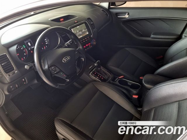 Kia K3 из Кореи Encar