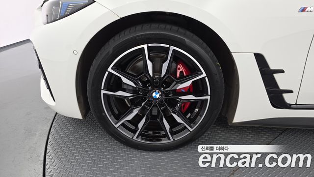 BMW i4 из Кореи Encar