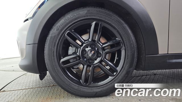 Mini Cooper из Кореи Encar