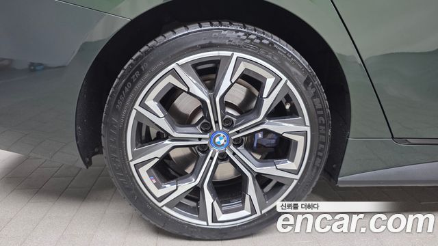 BMW i4 из Кореи Encar