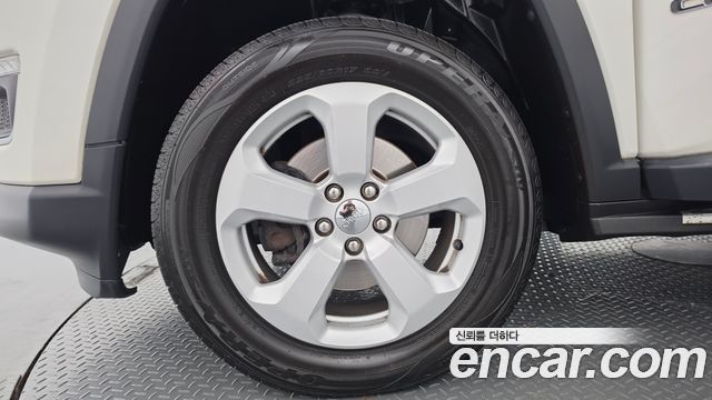 Jeep Compass 2.4 Limitied AWD — пробег 47 295 км — фото 5 из 5