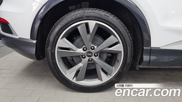 Audi Q4 e-tron из Кореи Encar