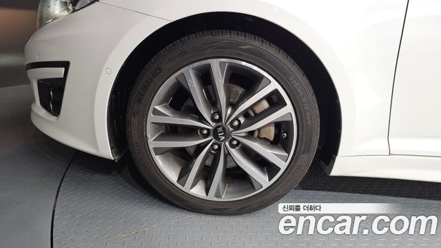 Kia K5 из Кореи Encar