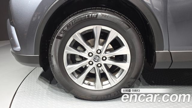 Toyota RAV4 из Кореи Encar