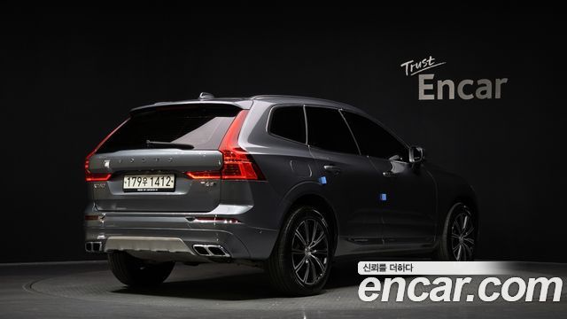 Volvo XC60 T6 Inscription — пробег 61 275 км — фото 2 из 5