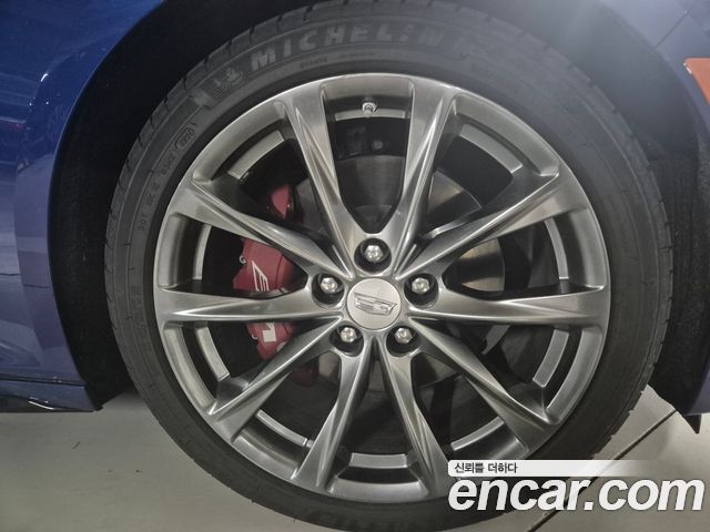 Cadillac CT5 из Кореи Encar