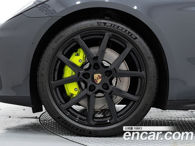 Porsche Panamera 2.9 AWD E-Hybrid — пробег 11 060 км — фото 5 из 5