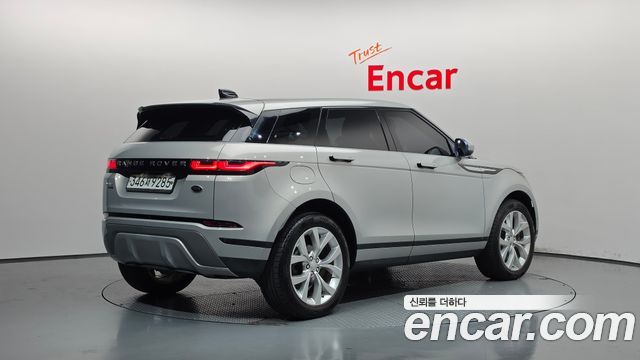 Land Rover Range Rover Evoque P250 SE — пробег 121 994 км — фото 2 из 5