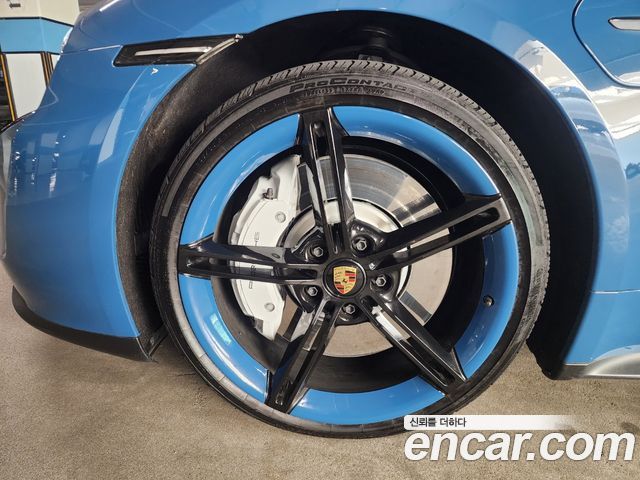 Porsche Taycan из Кореи Encar