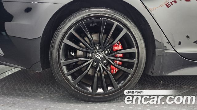 Kia Stinger из Кореи Encar