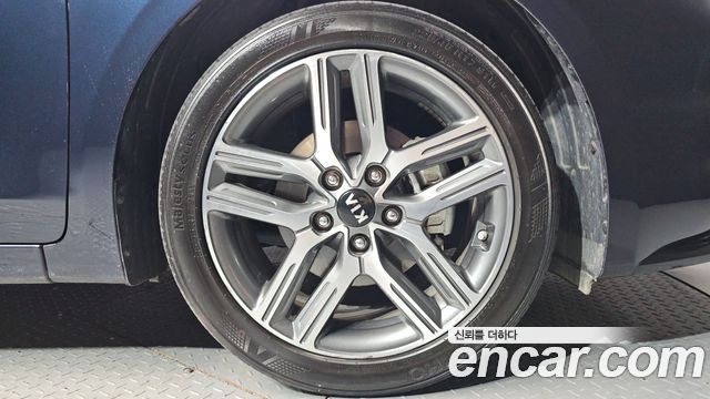 Kia K3 из Кореи Encar