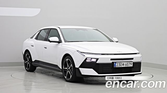 Hyundai AVANTE 2.0 Inspiration — пробег 282 км — фото 3 из 5