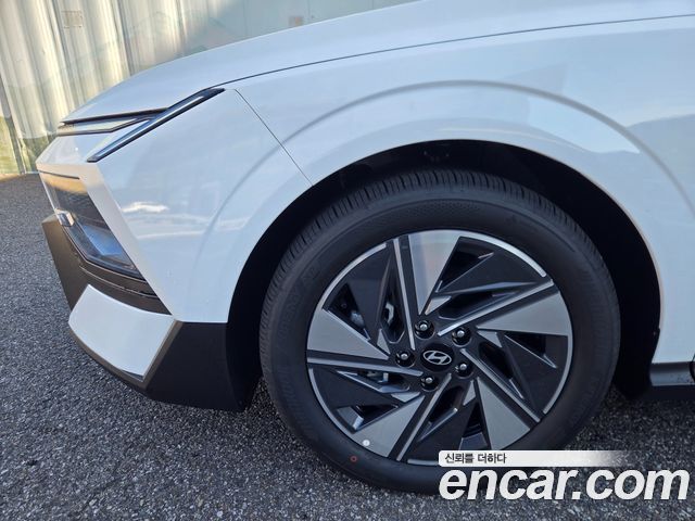 Hyundai AVANTE 2.0 Modern — пробег 30 км — фото 5 из 5