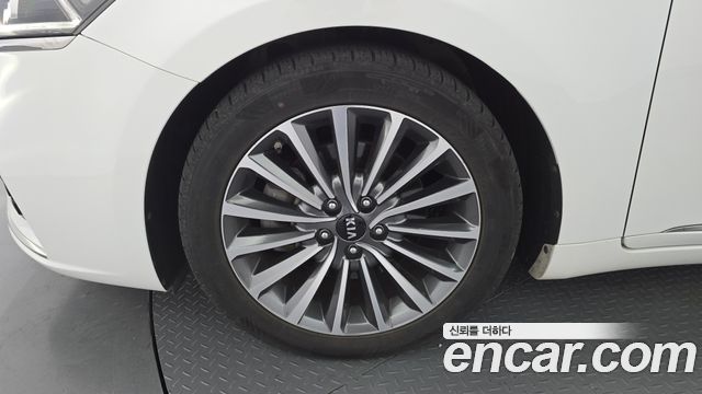 Kia K7 из Кореи Encar